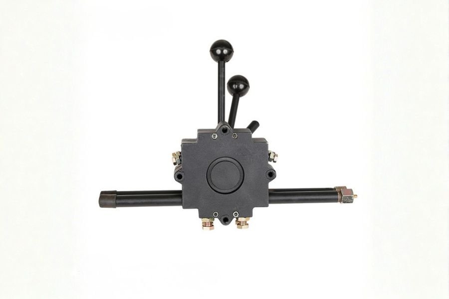 Concrete mixer throttle and pump control lever for concrete mixer